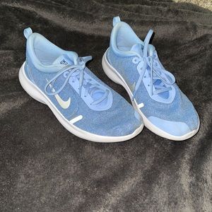 nike flex running tennis shoes